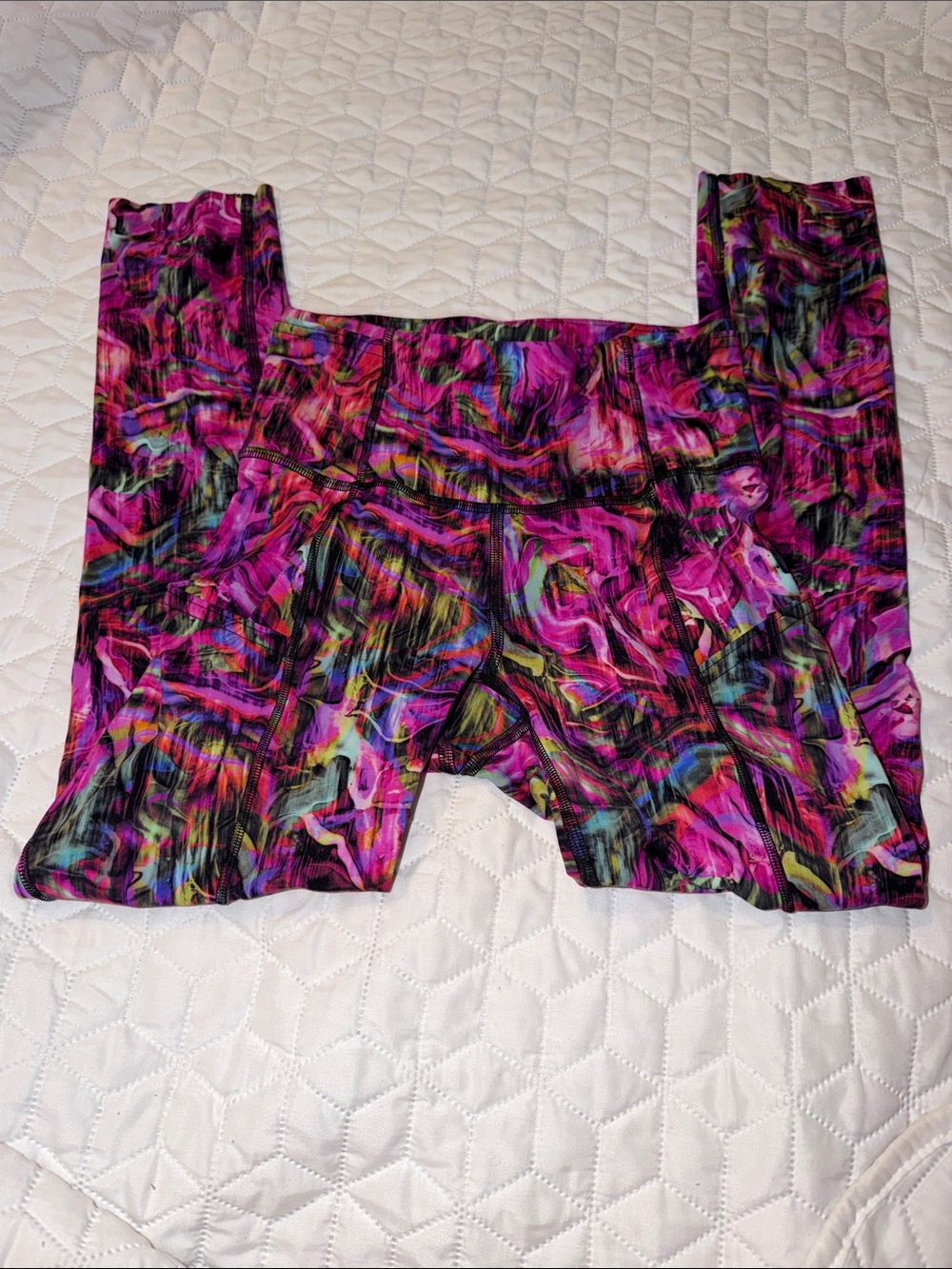 lululemon Fast & Free High-Rise Crop 23” Hyper Flow Pink Multi Sz 0 with pockets
